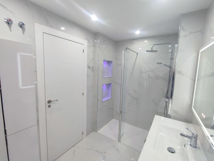 Image No.18-2 Bed Apartment for sale