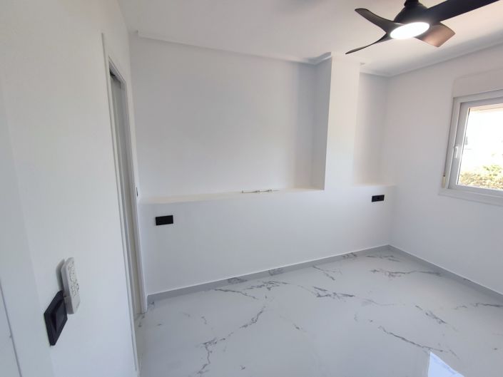 Image No.16-2 Bed Apartment for sale