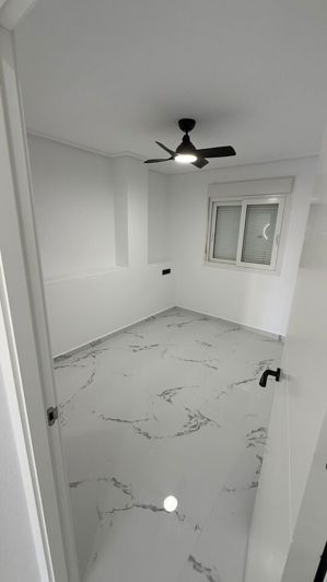 Image No.19-2 Bed Apartment for sale