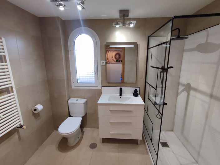 Image No.27-2 Bed Apartment for sale