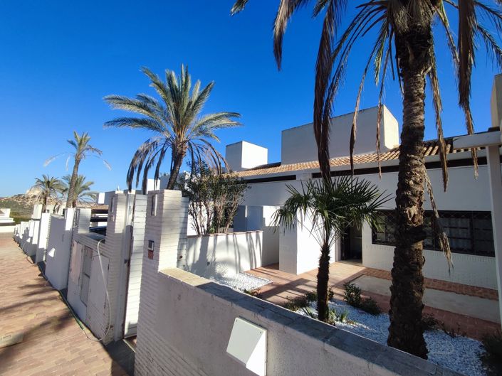 Image No.4-2 Bed Villa for sale