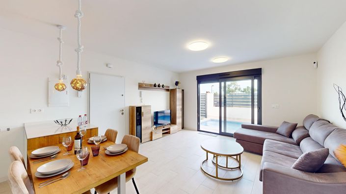 Image No.4-2 Bed Villa for sale