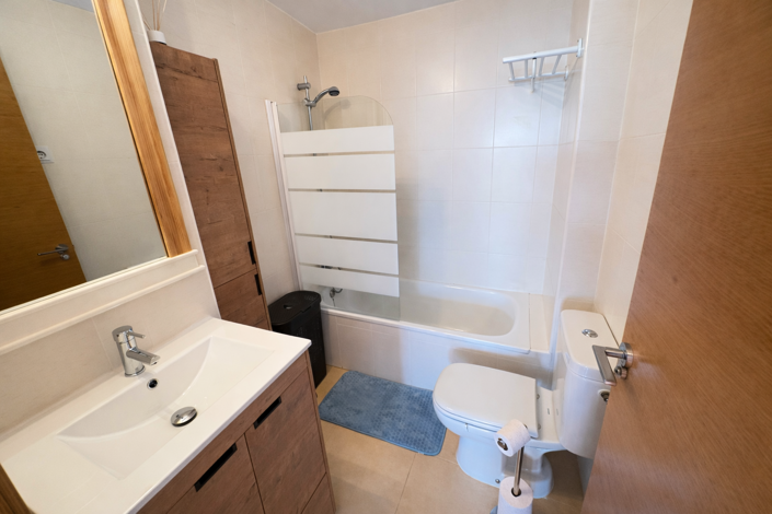 Image No.17-2 Bed Apartment for sale