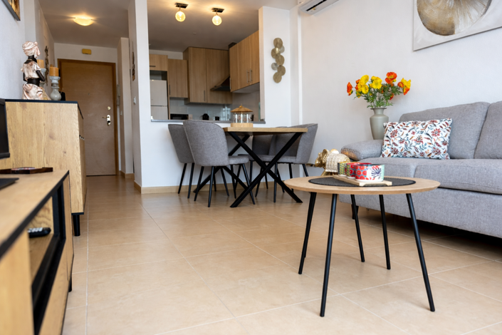 Image No.8-2 Bed Apartment for sale