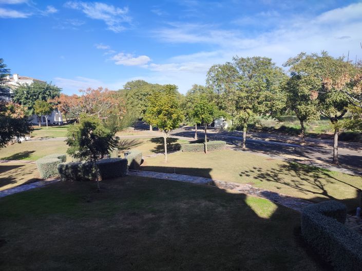 Image No.25-2 Bed Apartment for sale