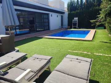 31059-villa-for-sale-in-peraleja-golf-resort-