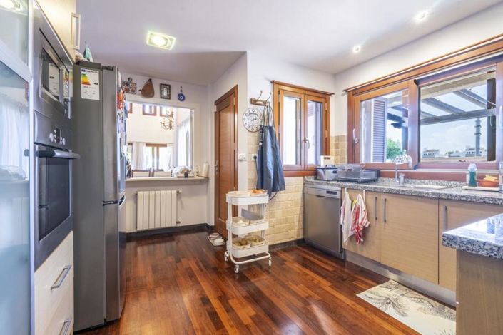 Image No.29-5 Bed Villa for sale