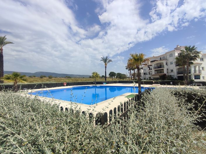 Image No.32-2 Bed Apartment for sale