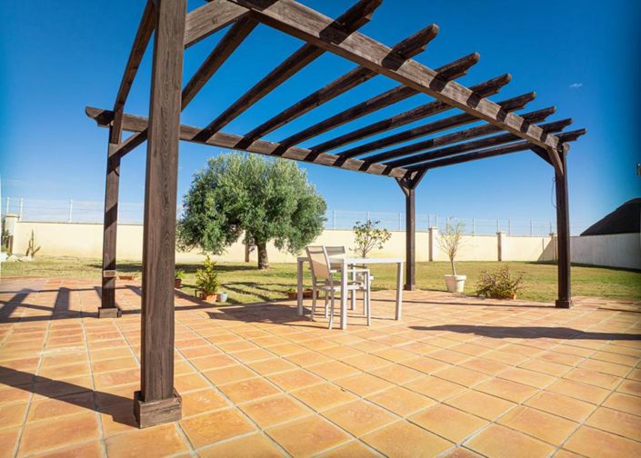 Image No.2-5 Bed Villa for sale