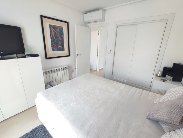 Image No.14-2 Bed Apartment for sale