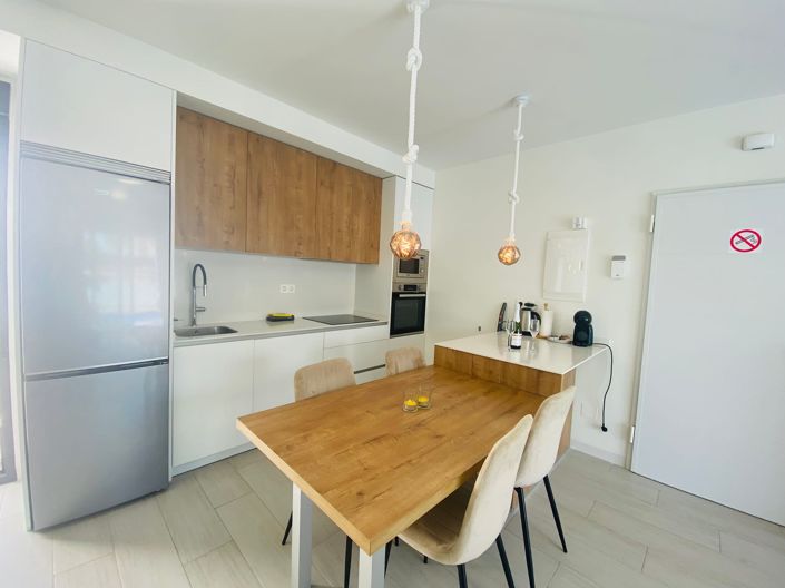 Image No.12-2 Bed Villa for sale