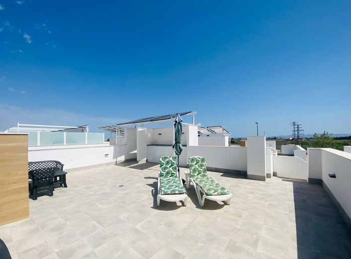 Image No.24-2 Bed Villa for sale