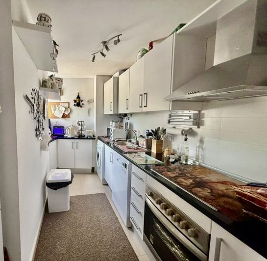 Image No.6-2 Bed Apartment for sale