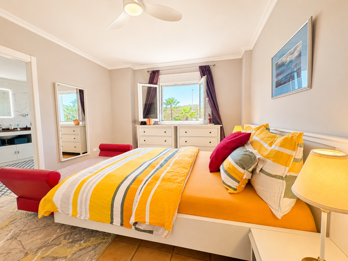 Image No.22-2 Bed Apartment for sale