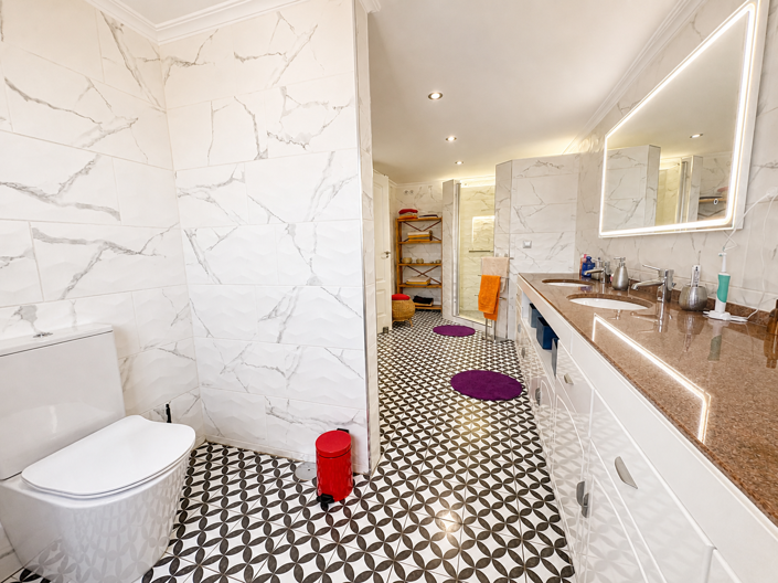 Image No.28-2 Bed Apartment for sale