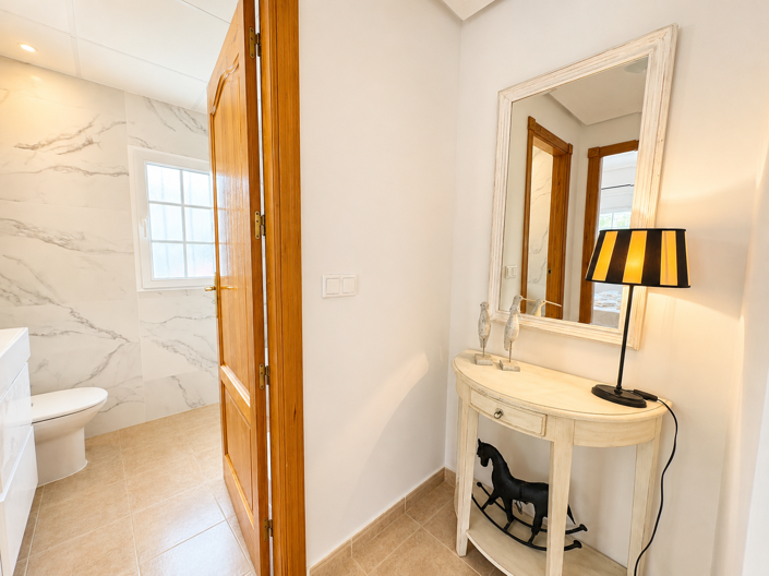 Image No.20-3 Bed Villa for sale