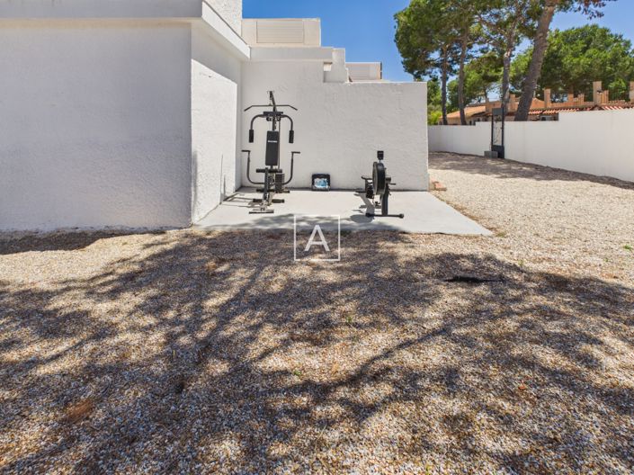 Image No.43-4 Bed Villa for sale