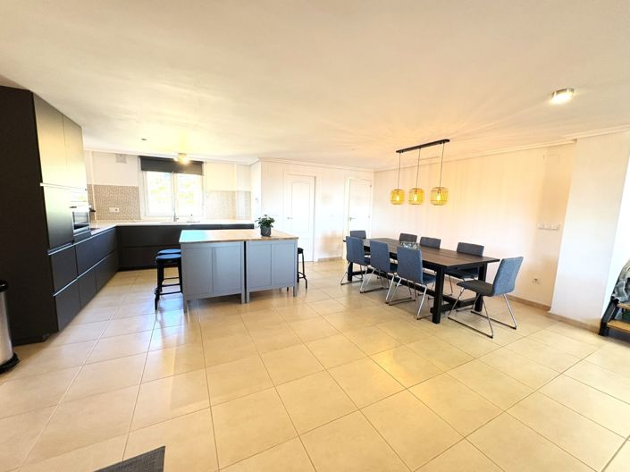 Image No.4-3 Bed Apartment for sale