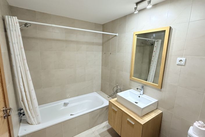 Image No.9-2 Bed Apartment for sale