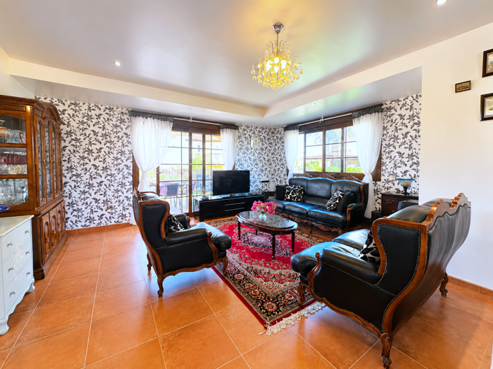 Image No.15-3 Bed Villa for sale