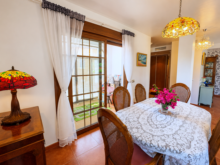 Image No.21-3 Bed Villa for sale