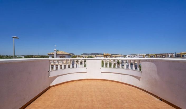 Image No.24-3 Bed Villa for sale