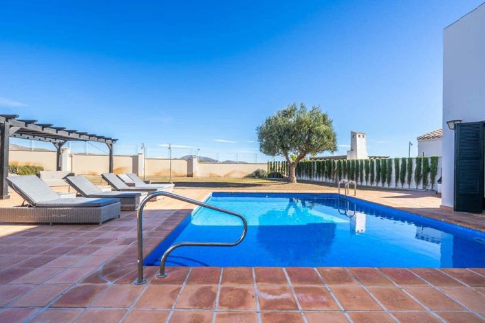 Image No.6-5 Bed Villa for sale