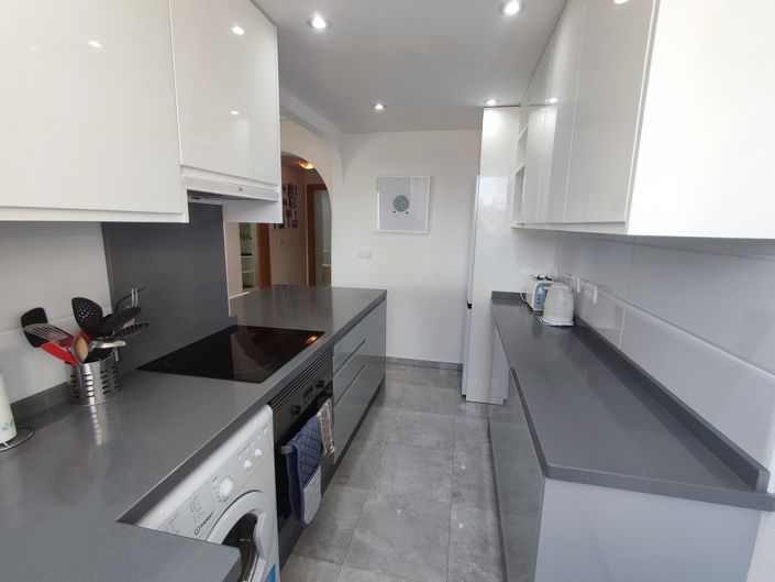 Image No.8-2 Bed Apartment for sale