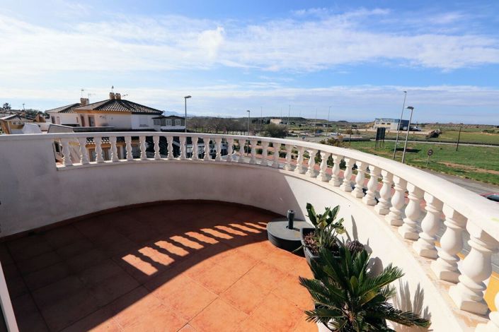 Image No.24-3 Bed Villa for sale