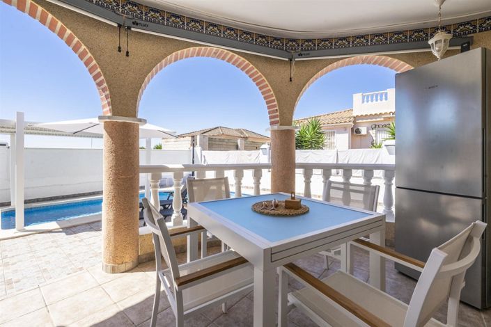 Image No.24-3 Bed Villa for sale