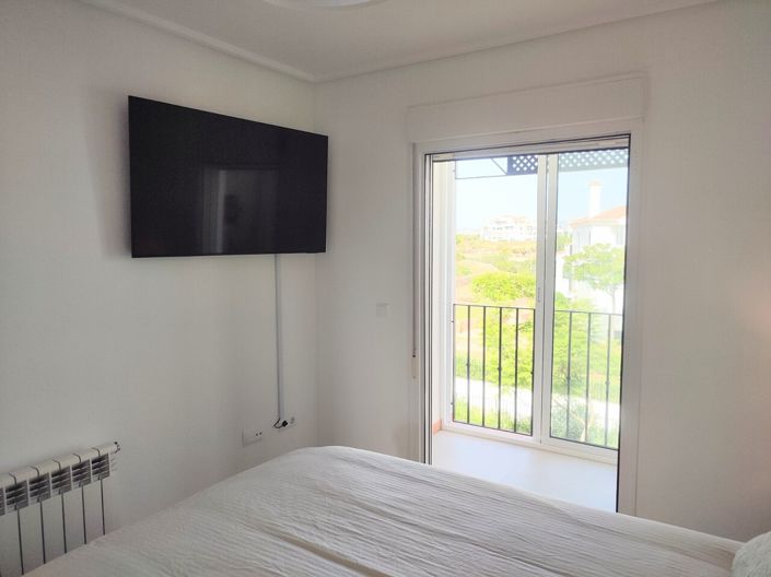 Image No.18-2 Bed Apartment for sale