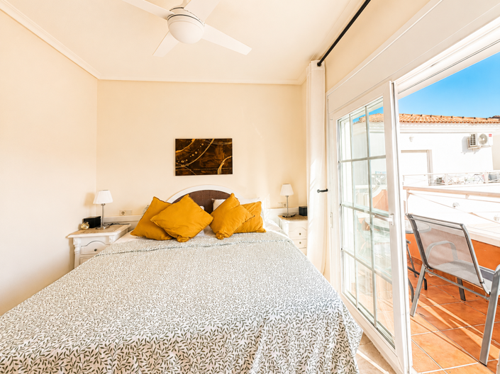 Image No.22-2 Bed Villa for sale