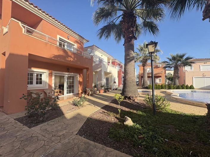 Image No.3-2 Bed Villa for sale