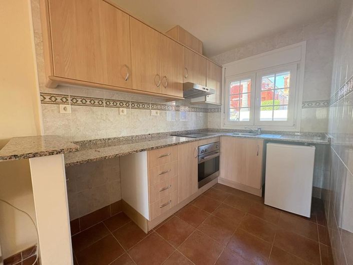 Image No.6-2 Bed Villa for sale
