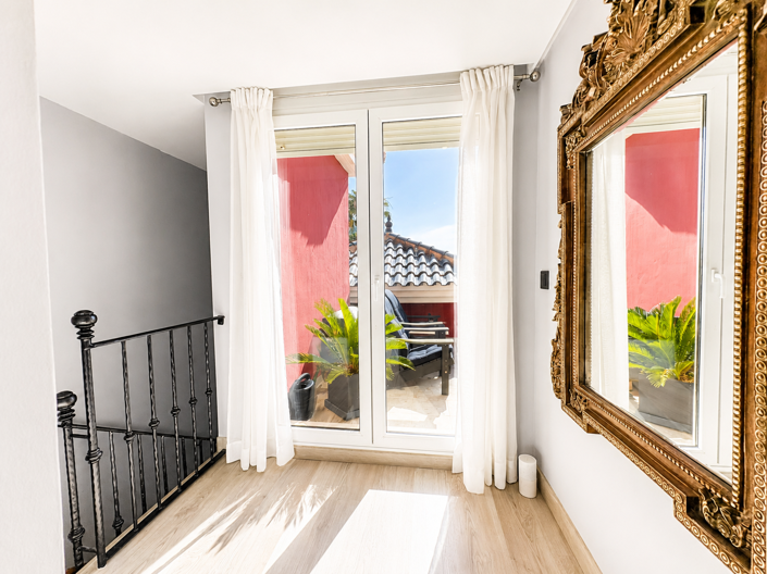 Image No.26-2 Bed Apartment for sale