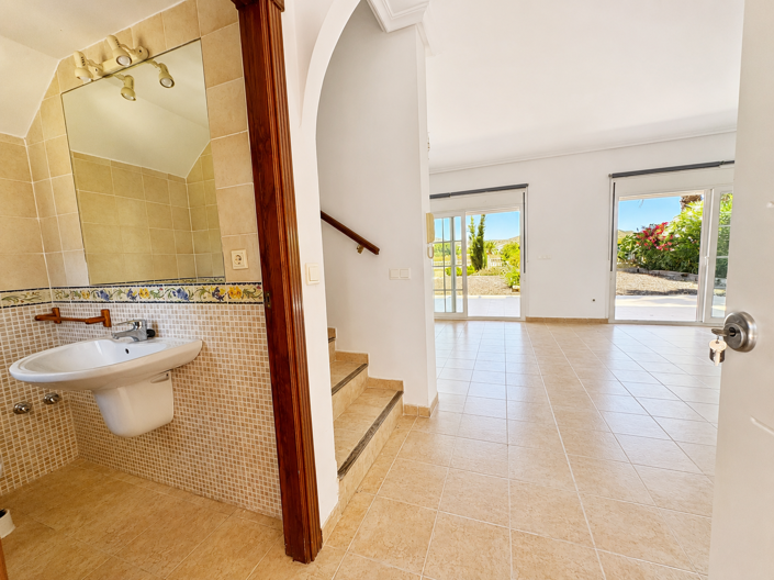 Image No.17-2 Bed Villa for sale