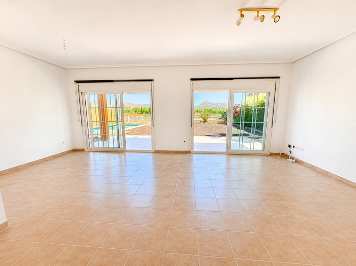 Image No.4-2 Bed Villa for sale