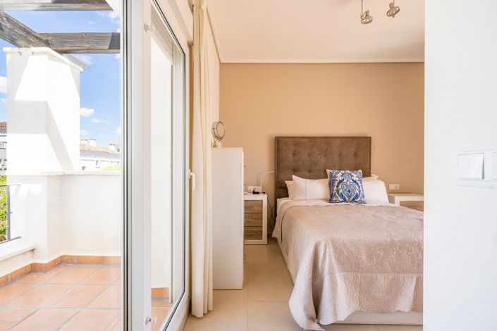 Image No.16-3 Bed Villa for sale