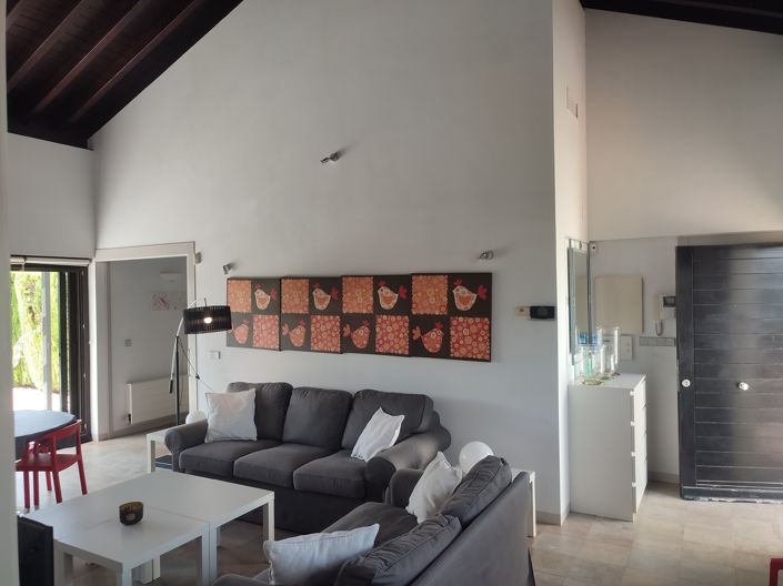 Image No.14-2 Bed Villa for sale