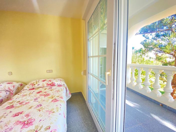Image No.47-8 Bed Villa for sale