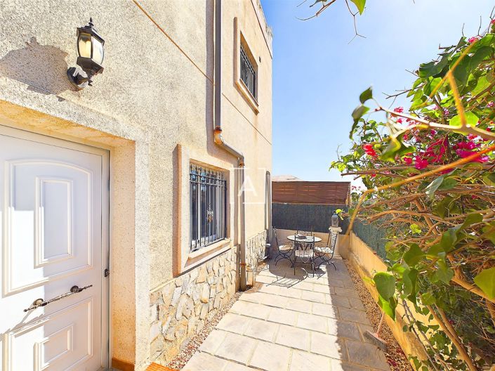 Image No.33-3 Bed Villa for sale