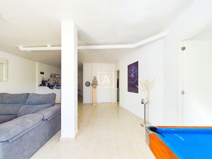 Image No.35-3 Bed Villa for sale