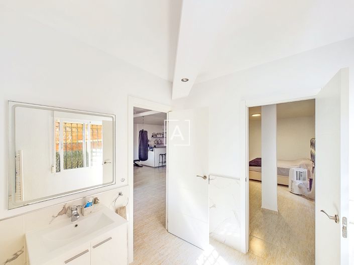 Image No.43-3 Bed Villa for sale