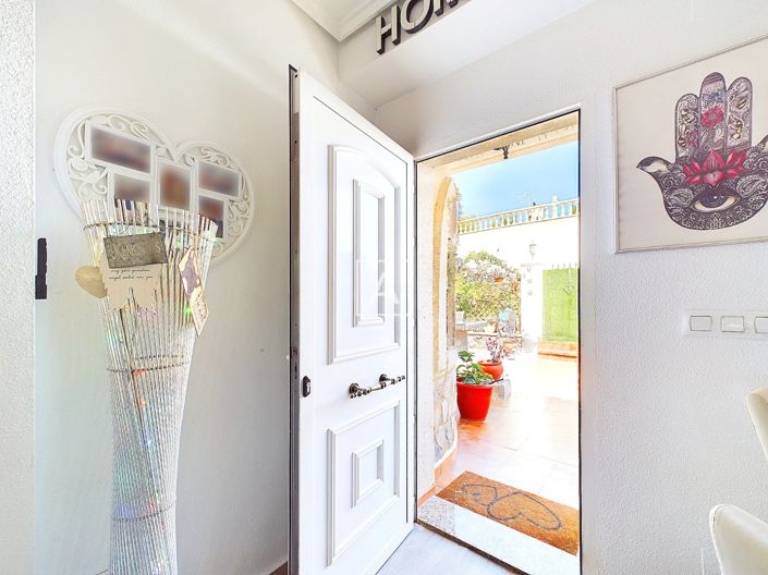 Image No.44-3 Bed Villa for sale