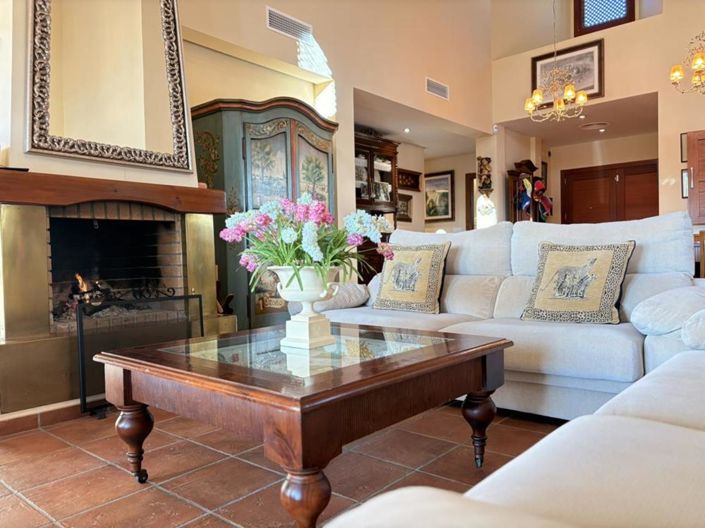 Image No.24-3 Bed Villa for sale