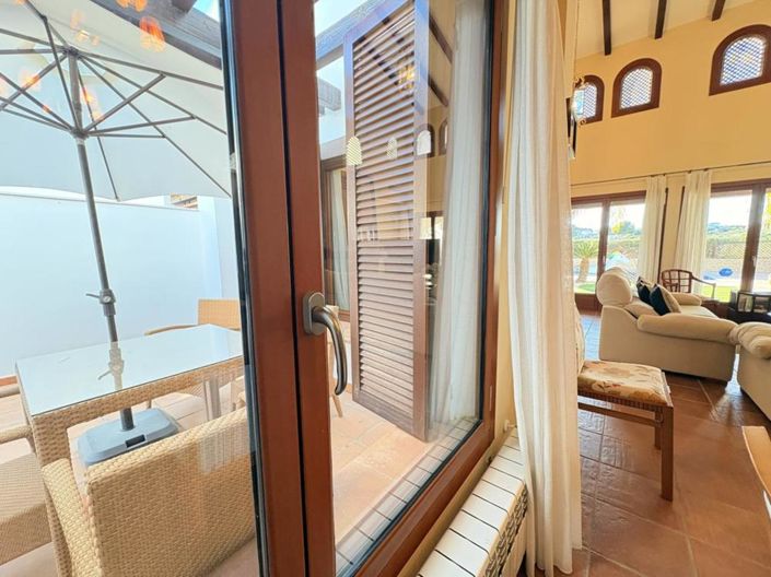Image No.27-3 Bed Villa for sale