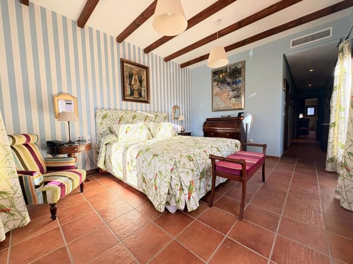 Image No.43-3 Bed Villa for sale
