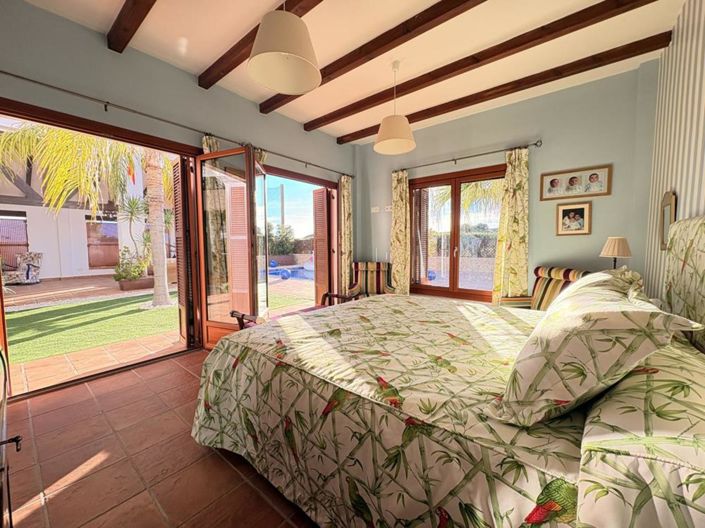 Image No.44-3 Bed Villa for sale