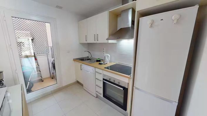 Image No.5-2 Bed Apartment for sale