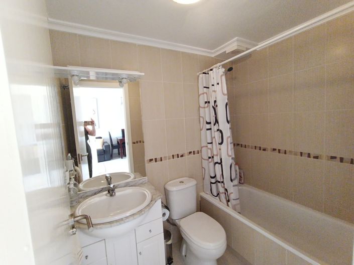 Image No.18-2 Bed Apartment for sale